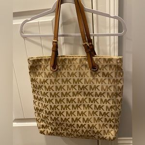 Michael Kors Tote